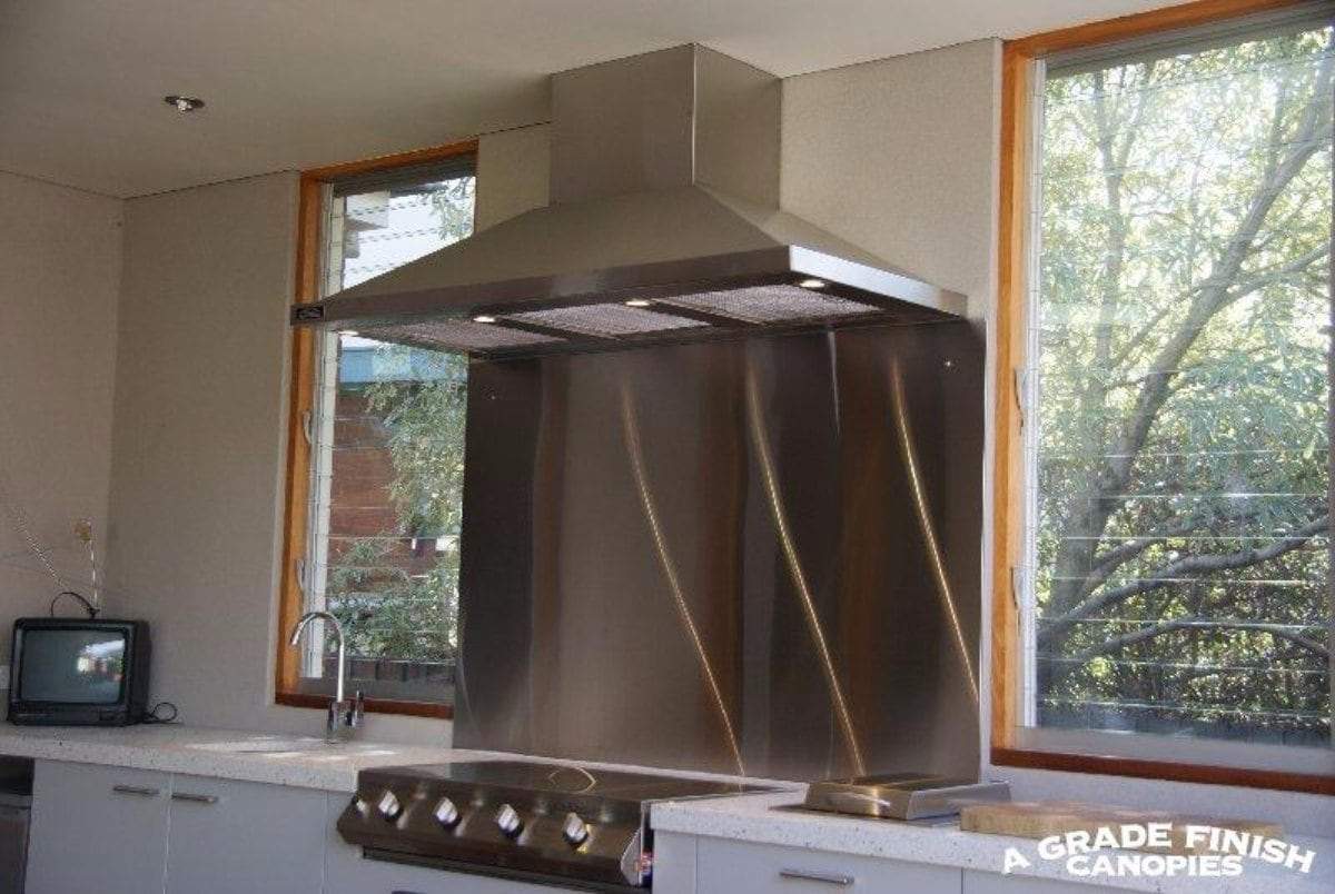 A Grade Finish Canopies 1500 Professional Outdoor BBQ Rangehood - Image 8