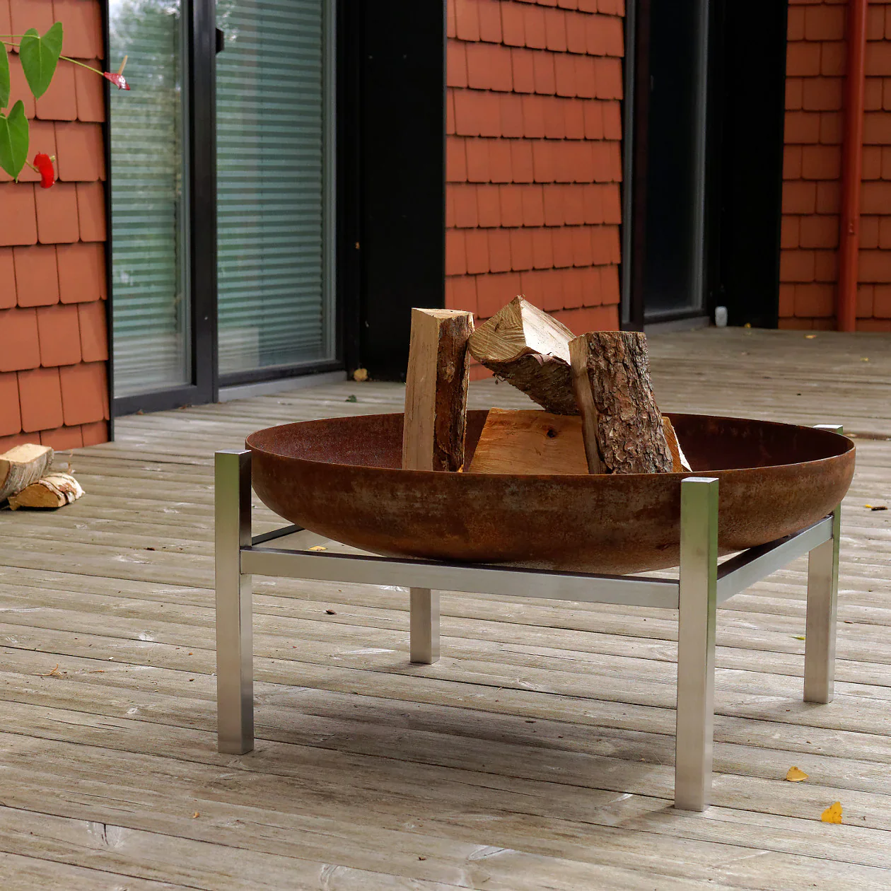 Alfred Riess Inuvik Steel Fire Pit - Large - Image 2