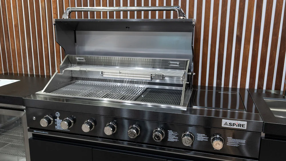 Aspire 6 Burner BBQ Outdoor Modular Kitchen with Sink, Single Fridge & Cabinet - Image 9
