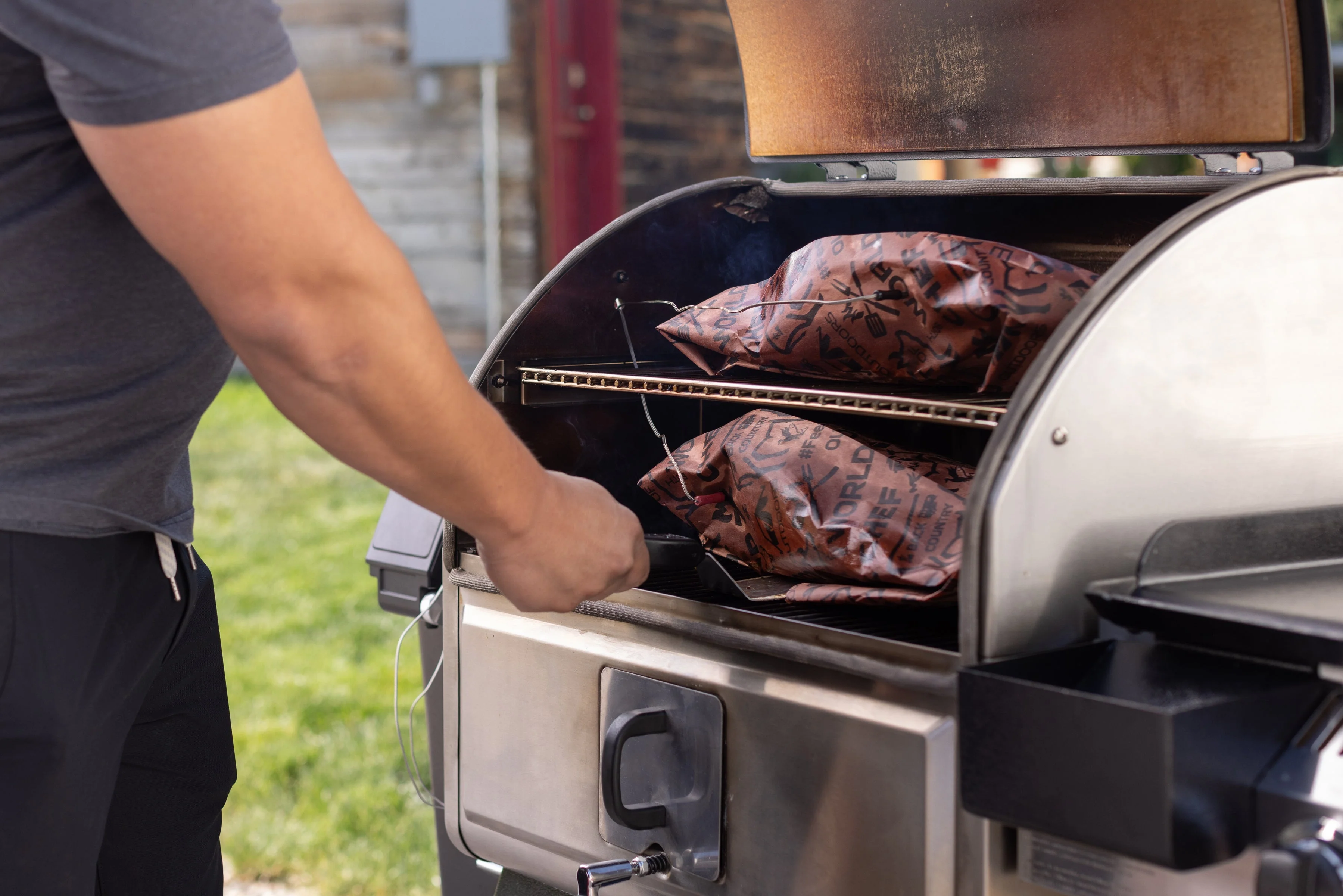 Camp Chef Woodwind Pro 36 with Sidekick - Image 14
