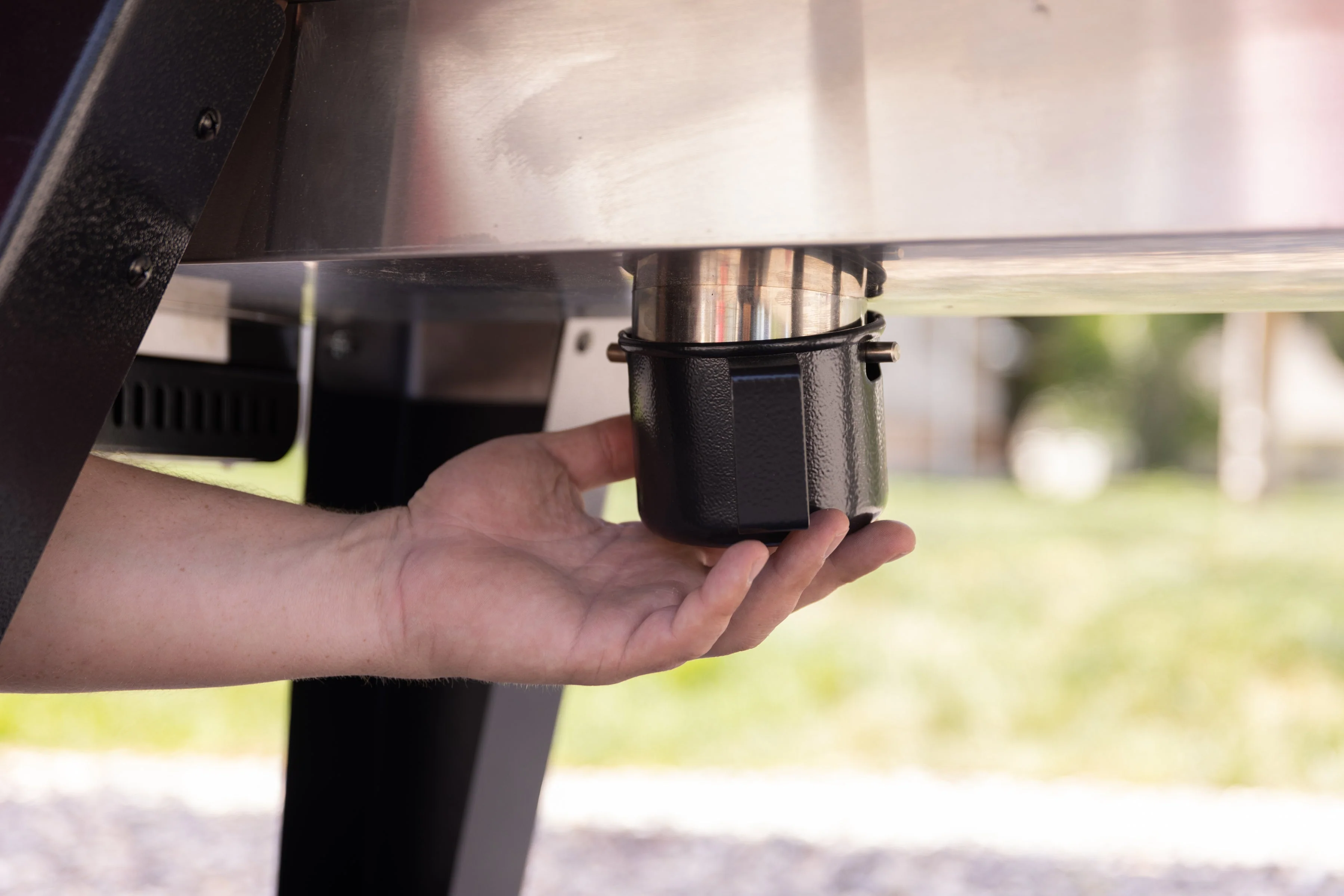 Camp Chef Woodwind Pro 36 with Sidekick - Image 17