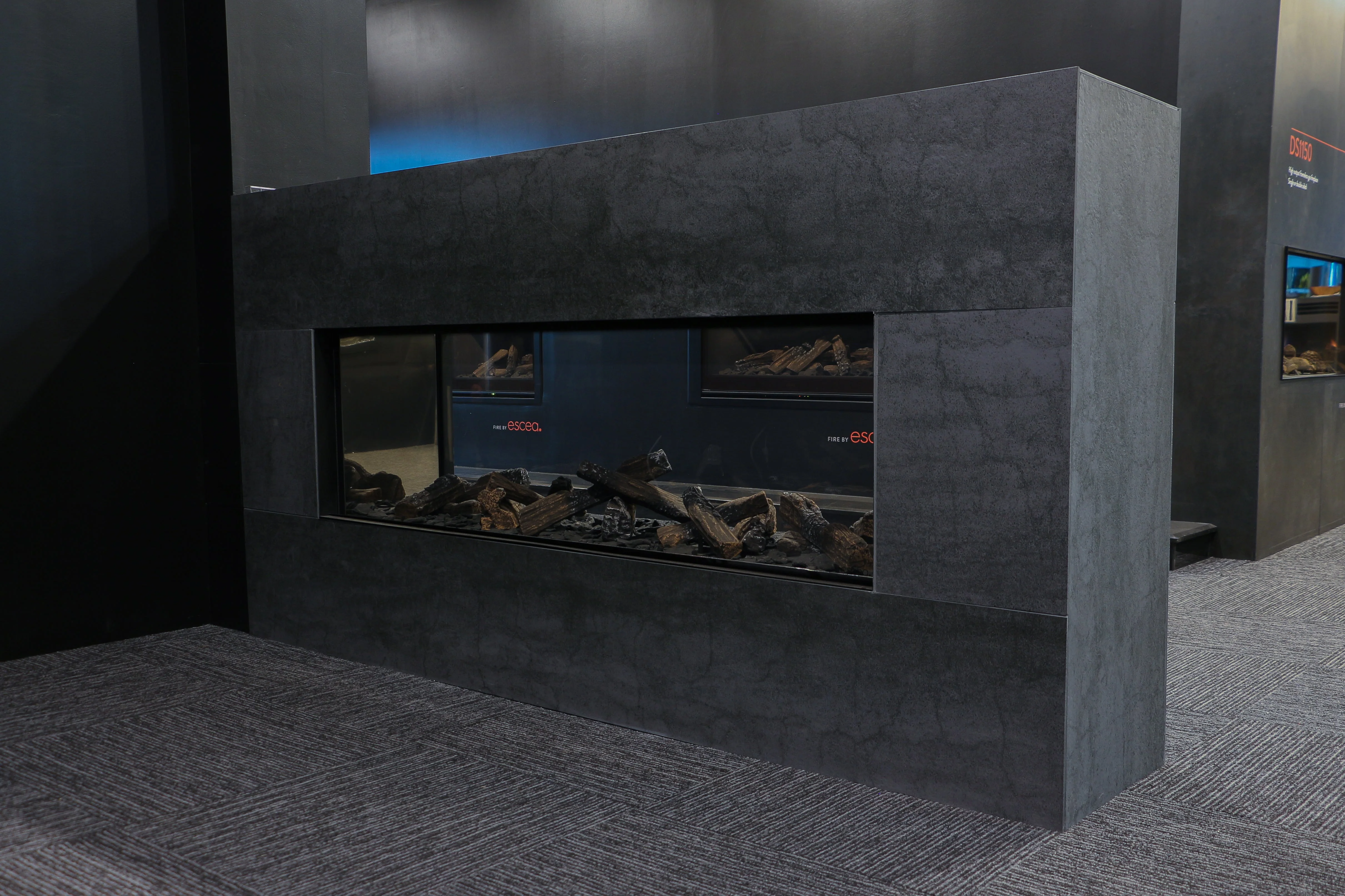 Escea DS1400 Double Sided Gas Fireplace - Image 5
