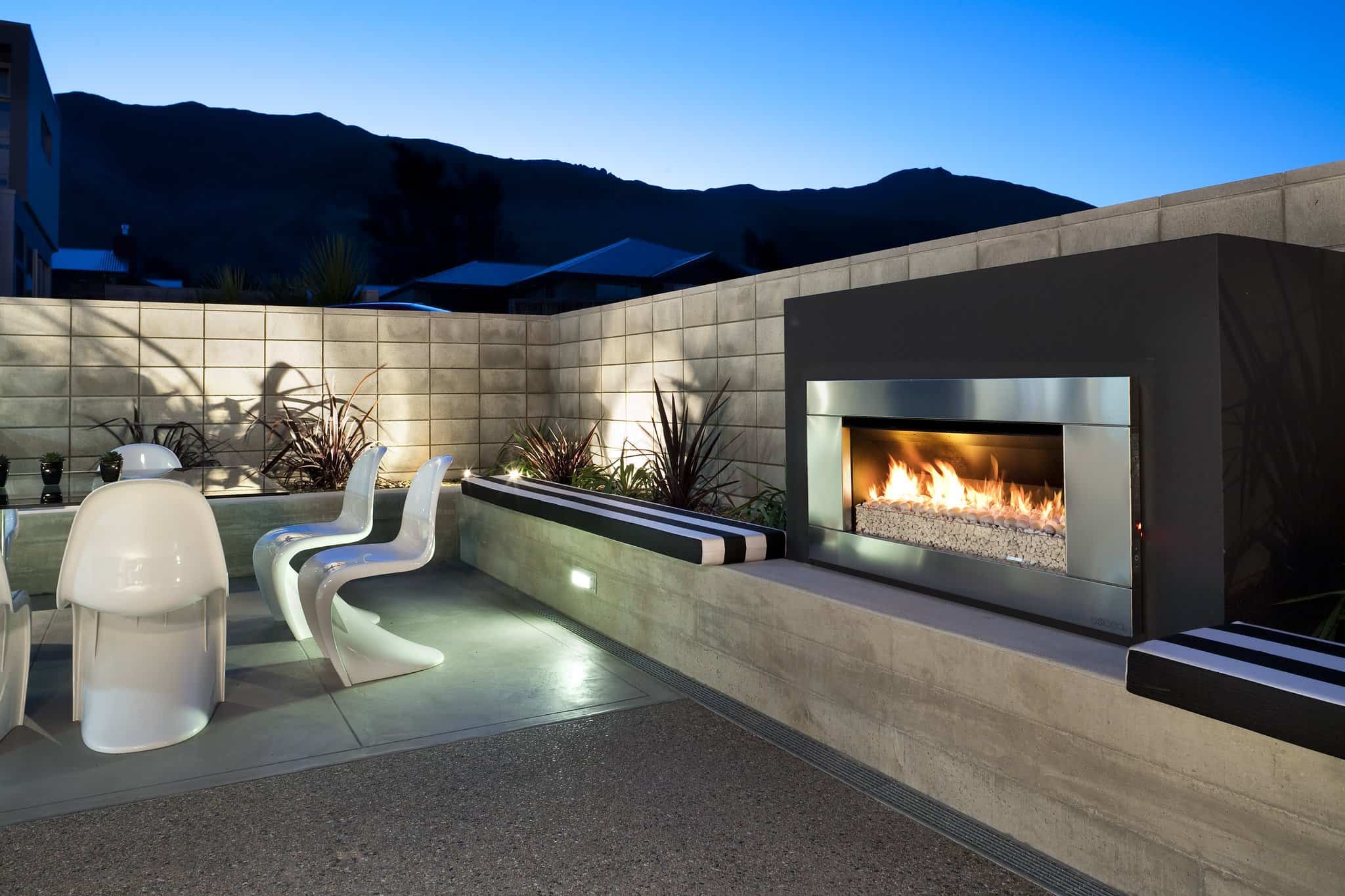 Escea EF5000 Outdoor Gas Fireplace - Image 4