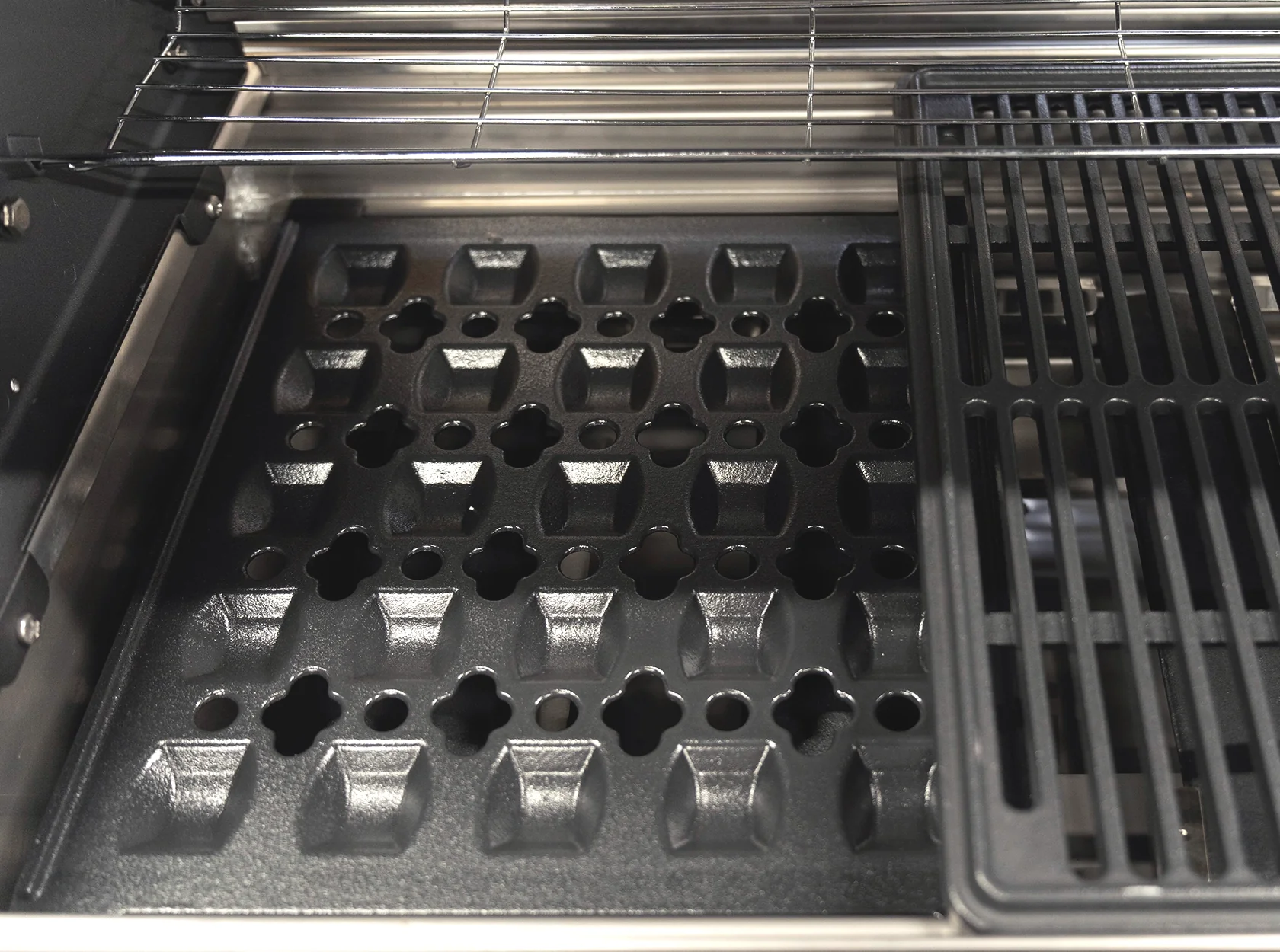Everdure Bayview Outdoor Kitchen - Image 10