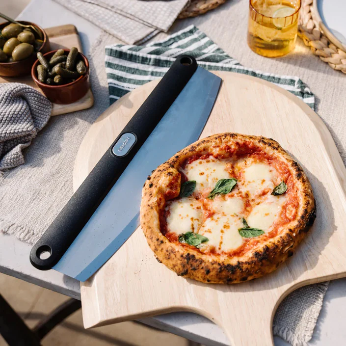 Everdure Pizza Rocker Cutter - Image 2