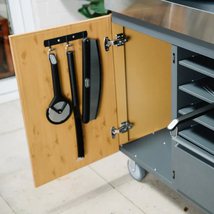 Everdure Pizza Rocker Cutter - Image 3