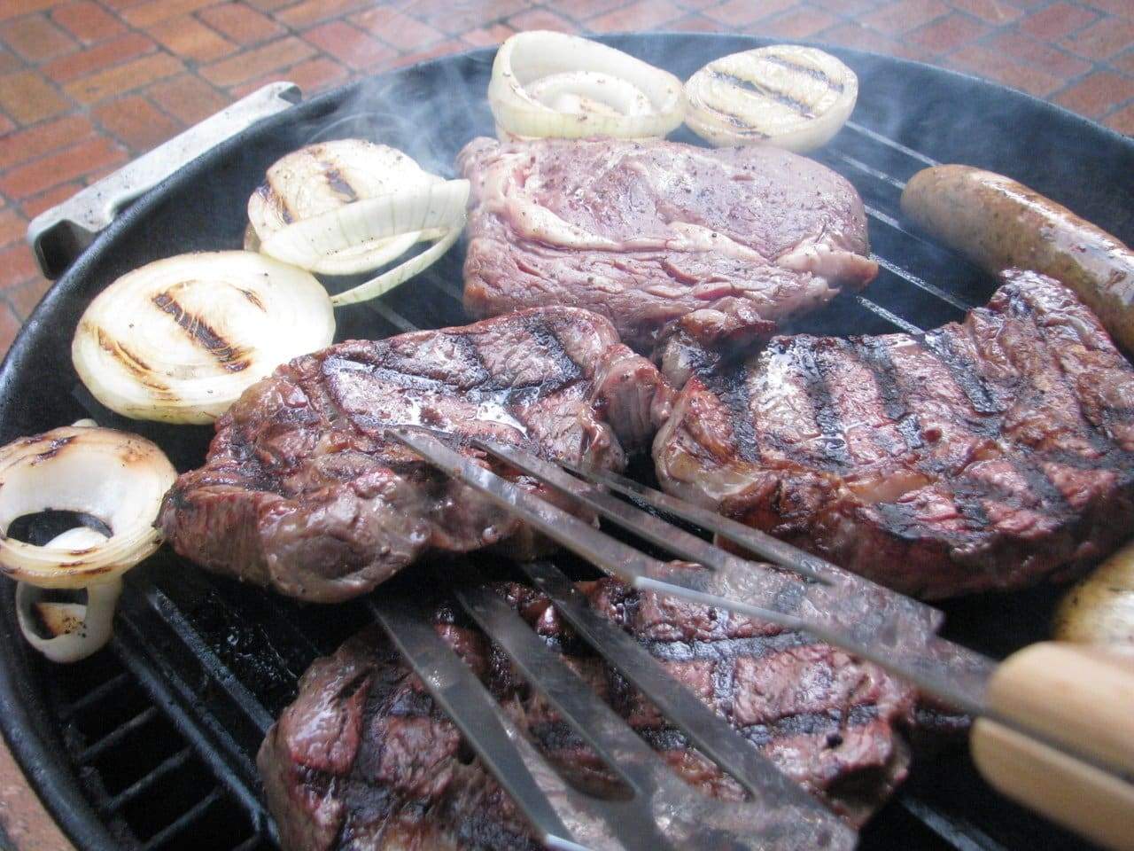 GrillGrates for the 22.5 Inch Kettle Grill - Image 7