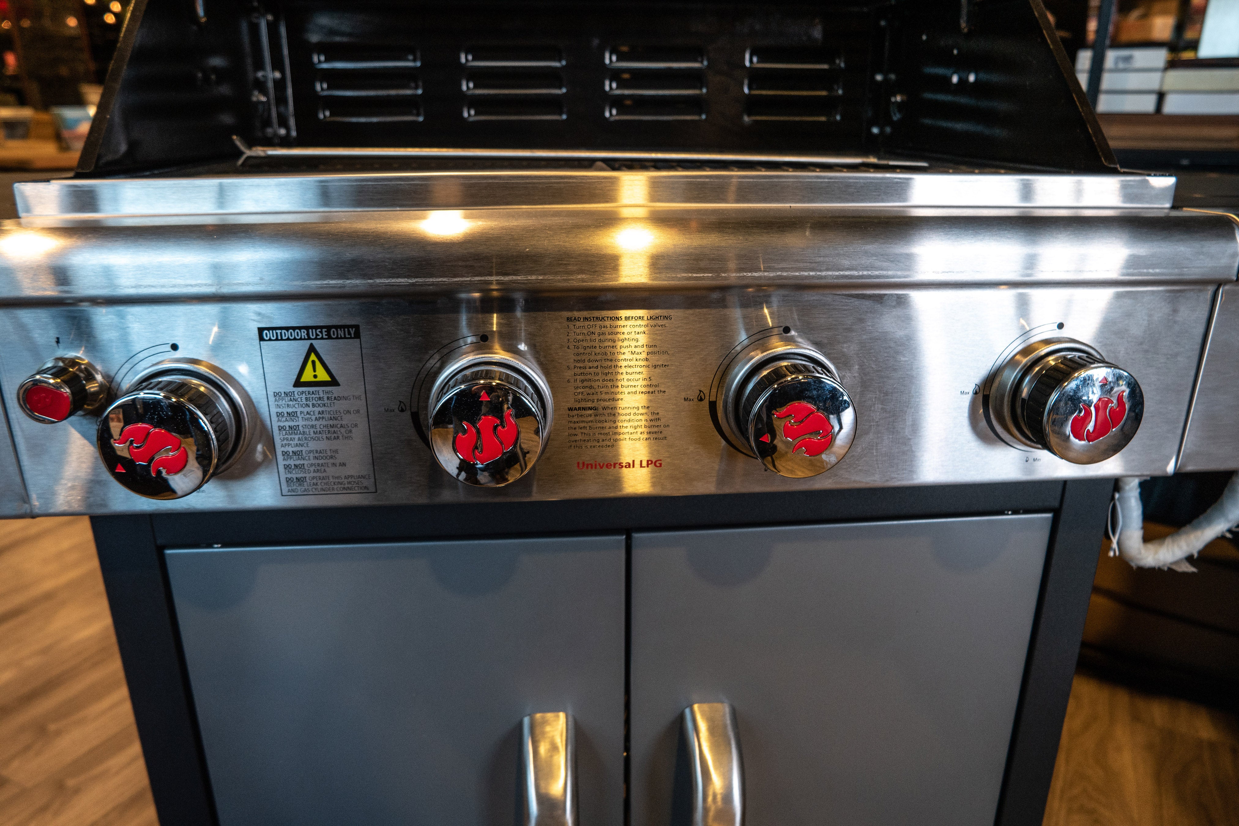 Landmann Triton 4.1 - 4 Burner Graphite - Image 5