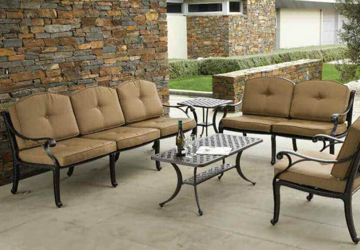 Melton Craft Nassau Two Seat Lounge with Cushion - Image 3