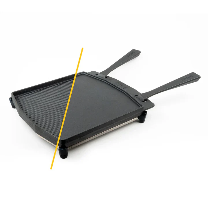 Ooni Dual-Sided Grizzler Plate with Stainless Steel Trivet - Image 3