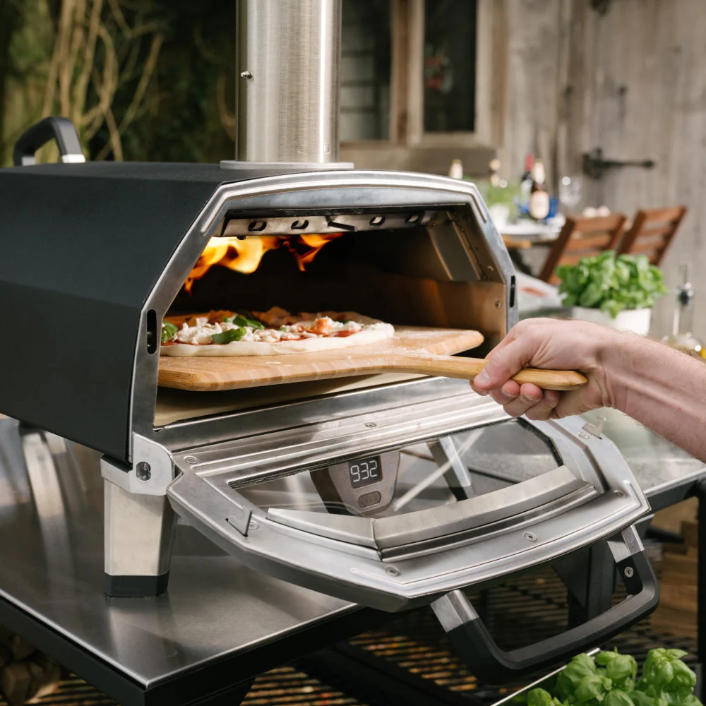 Ooni Karu 16 Inch Portable Wood and Charcoal Fired Outdoor Pizza Oven - Image 7