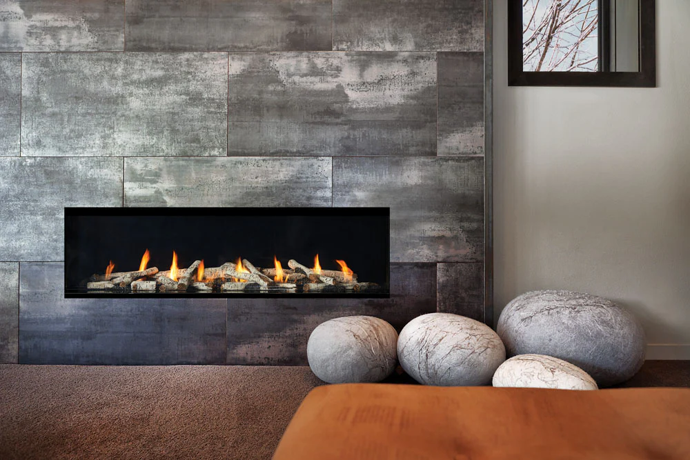 Regency 60 Inch City Series: New York View Gas Fireplace