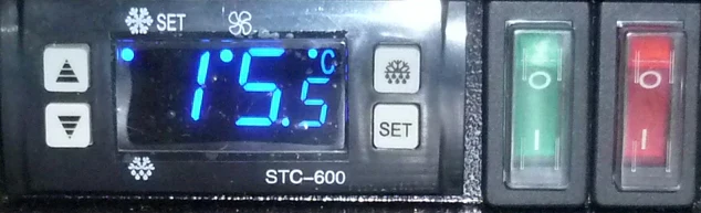 RHINO LG Compressor Alfresco Glass heated Door 208L Black Bar Fridge SG2H-B-HD - Image 3