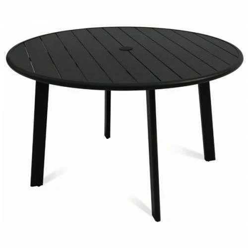 Shelta Avignon Round Dining Table