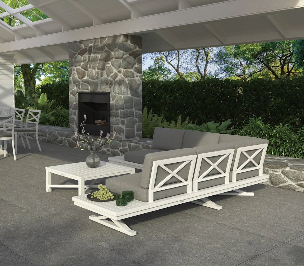 Shelta Bridgeport 3 Piece Platform Corner Modular Setting - Image 4