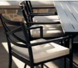 Shelta Bridgeport 9 Piece Dining Setting - Image 3