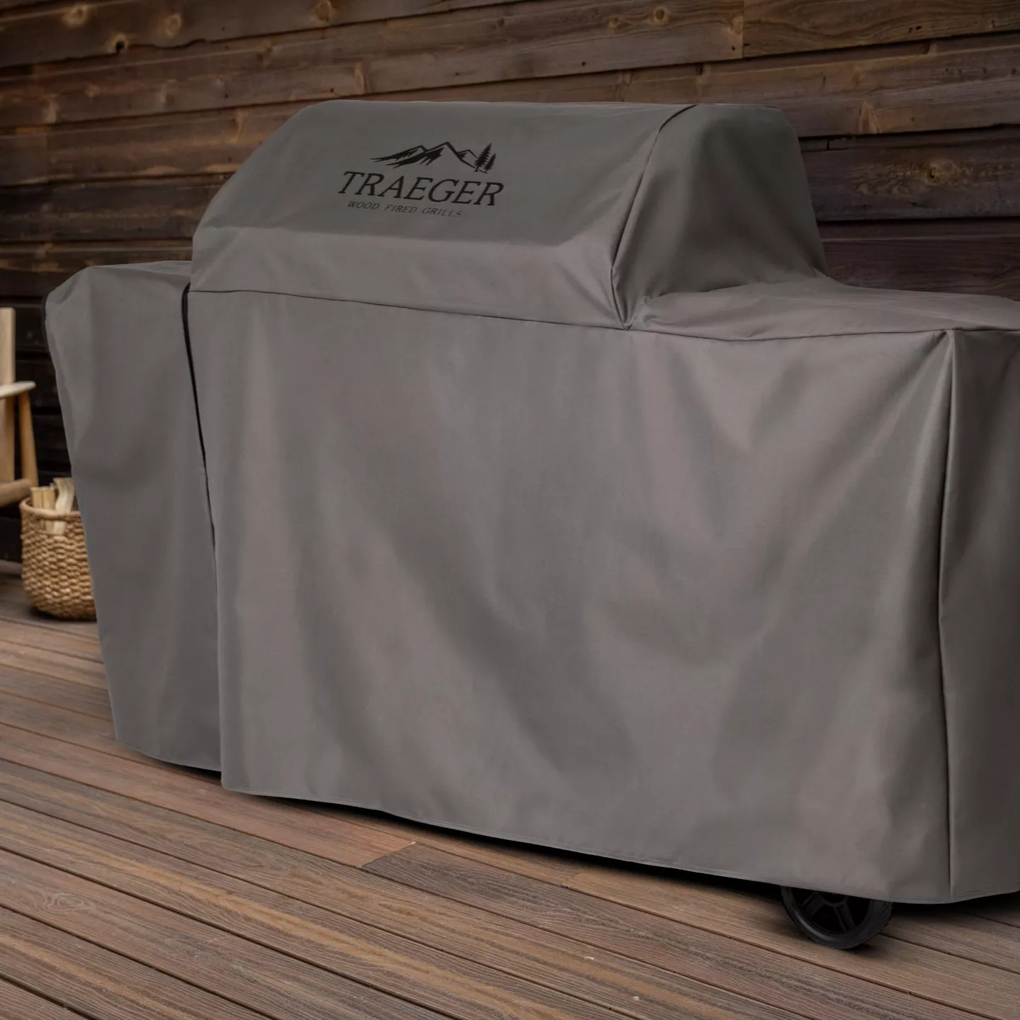 Traeger Woodridge Pro Full Length Grill Cover - Image 6