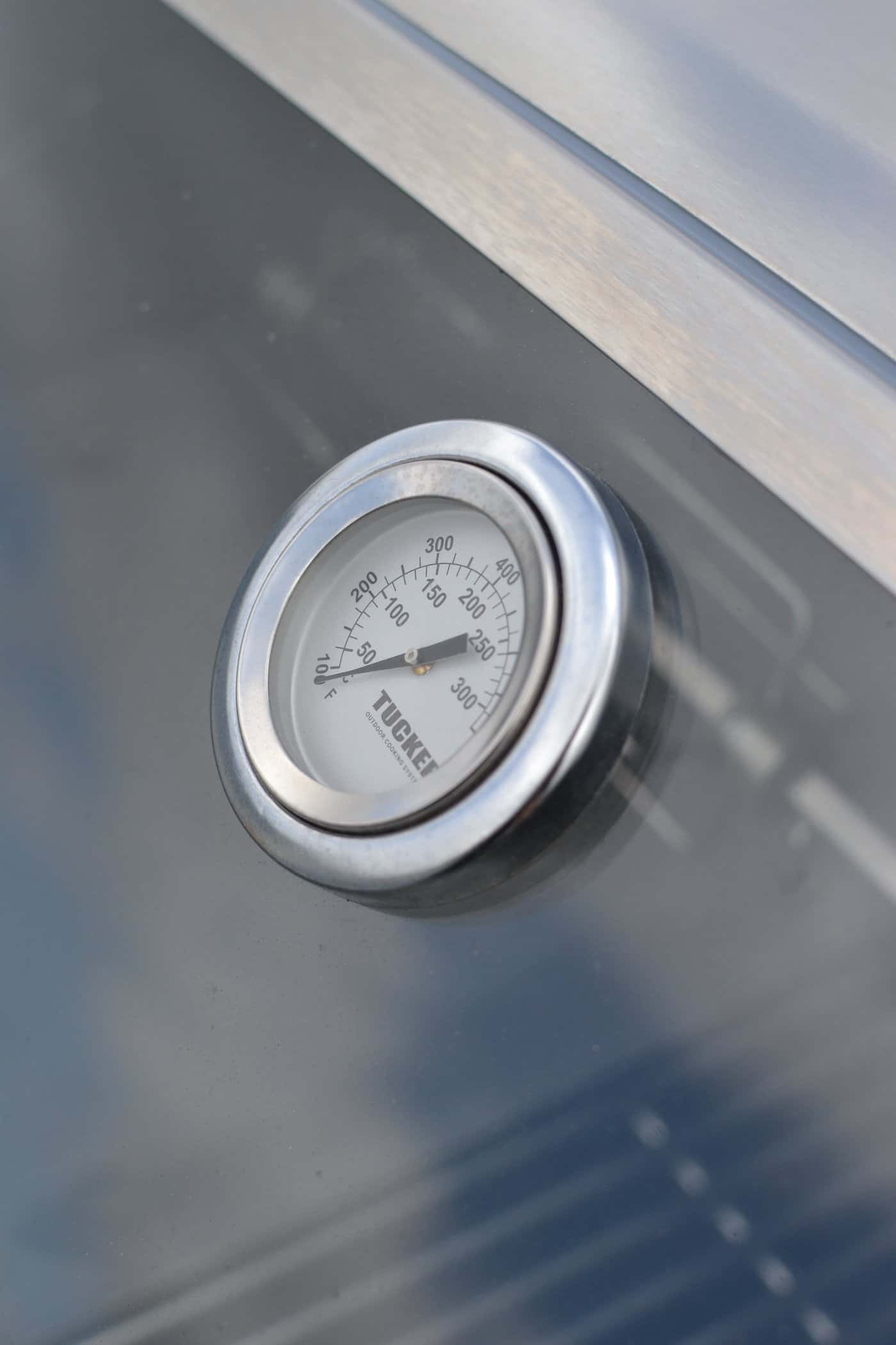 Tucker 3 Burner GTR BBQ Built In with Hinged Lid - Image 6