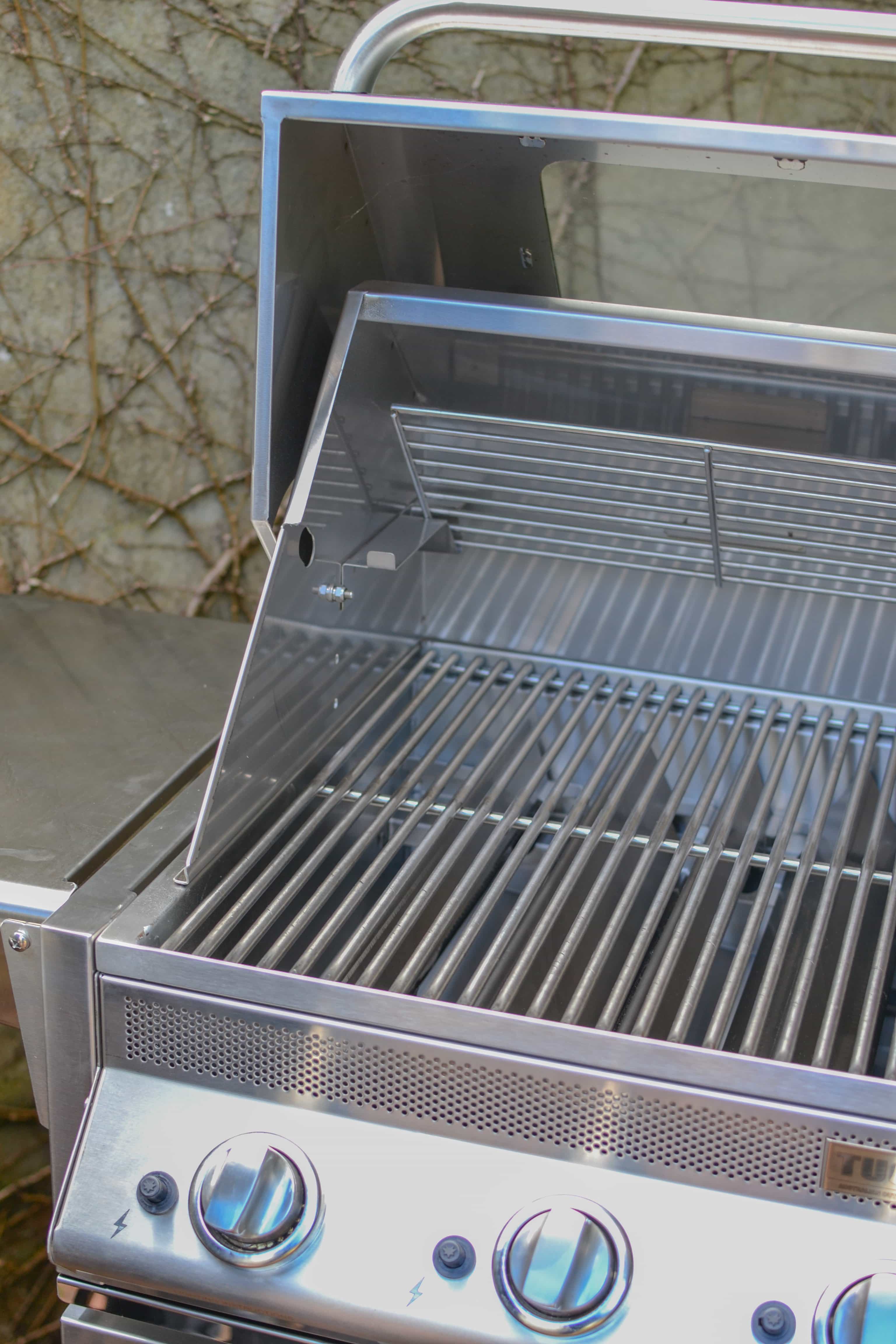 Tucker 4+1 Burner GTR BBQ with Twin Hood - Image 18