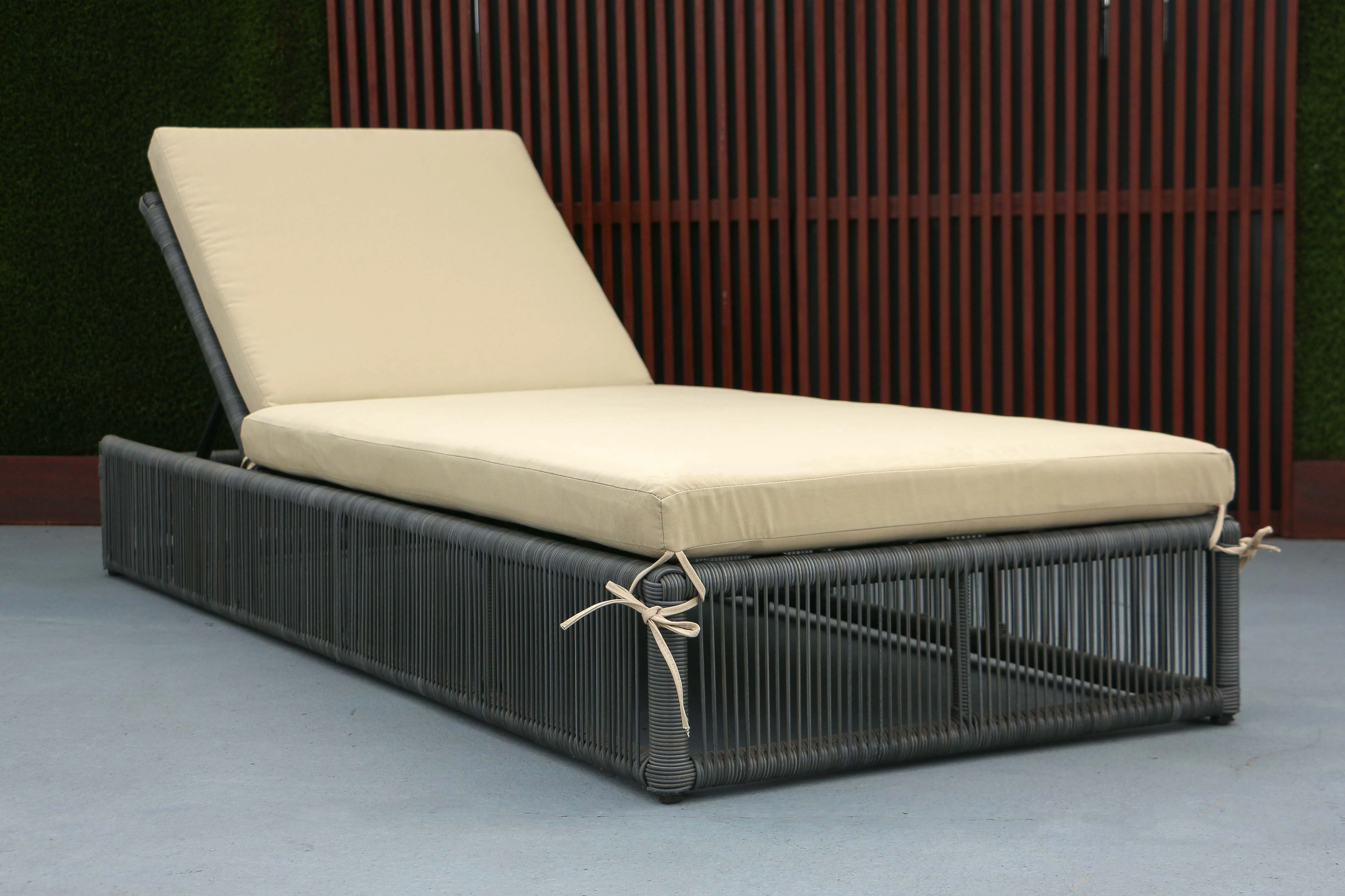 Tucker Bahamas Sunlounge - Image 2
