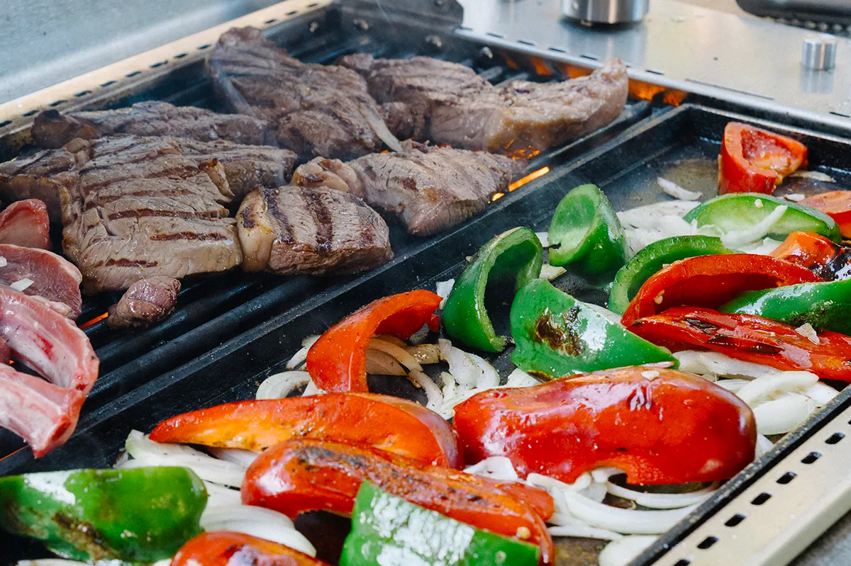 Tucker Horizon Marine Grade BBQ with Hood + Gozney Dome Black Pizza Oven and Accessories Package Deal (Propane) - Image 7