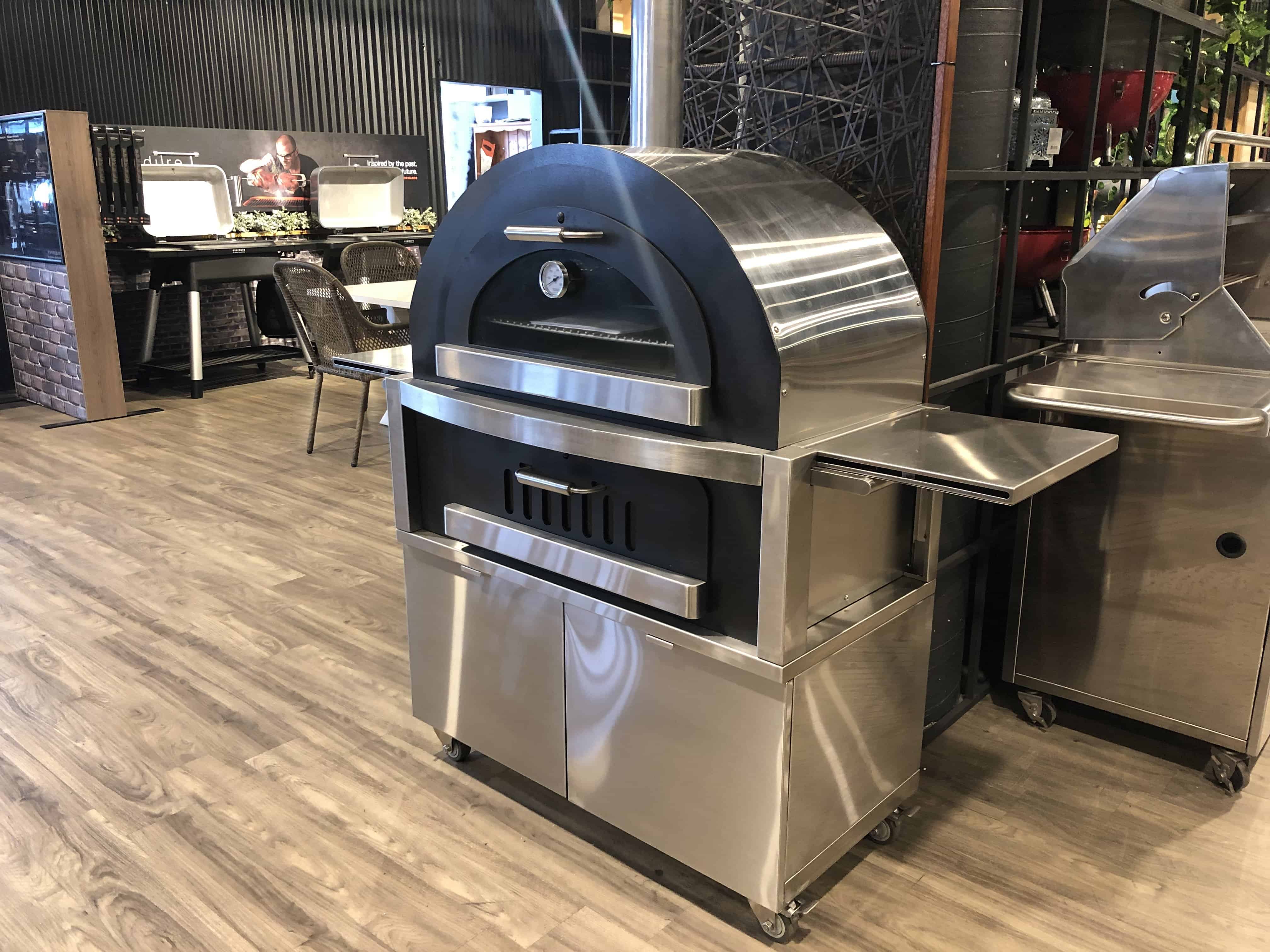 Tucker Sicilian Pizza Oven - Image 3