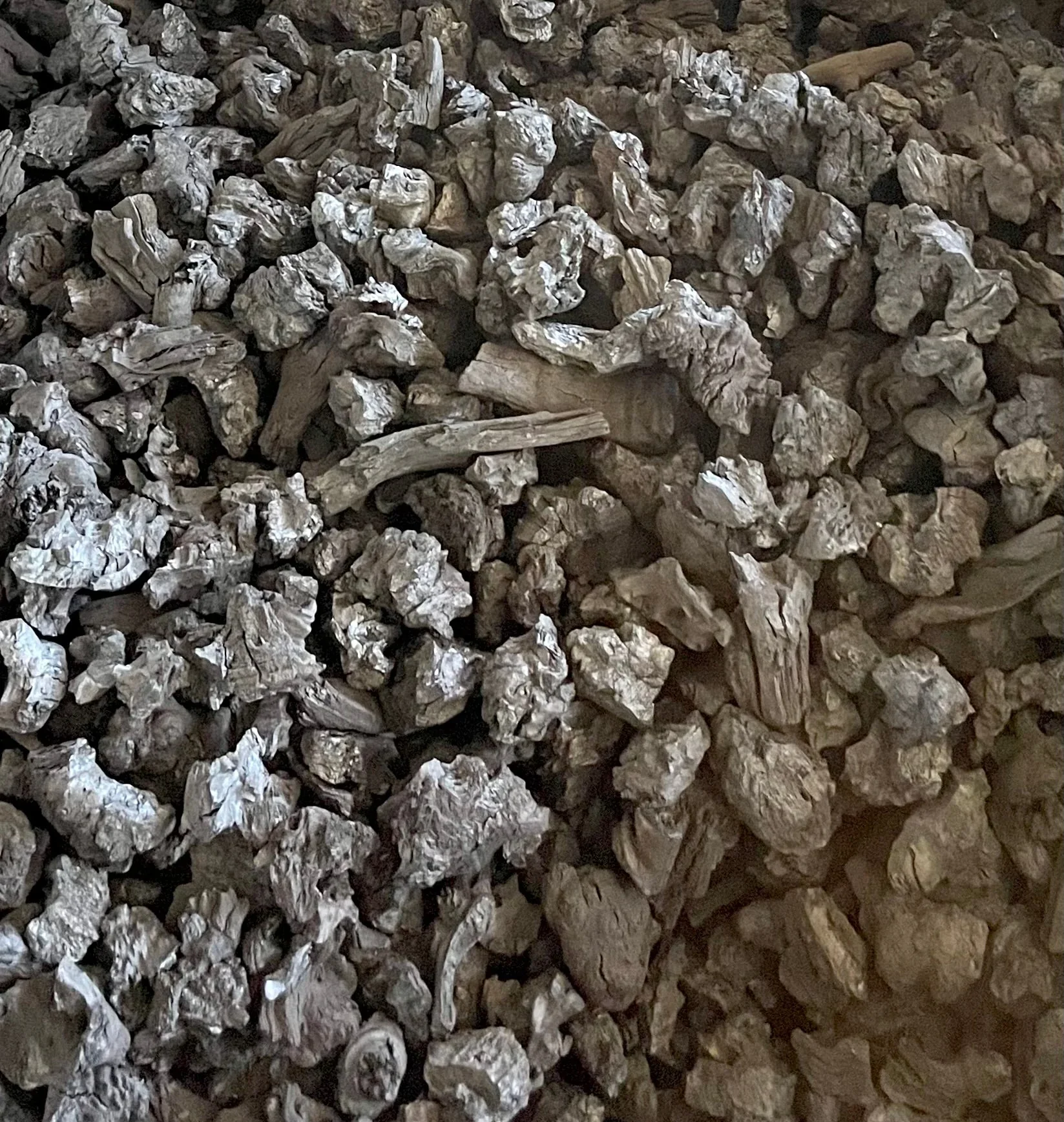 Wattle and Flame 5kg Classic Mallee Lump Charcoal (35-70mm Size) - Image 2